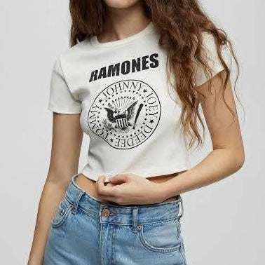 Pull & Bear Crop Graphic T-Shirt Ramones