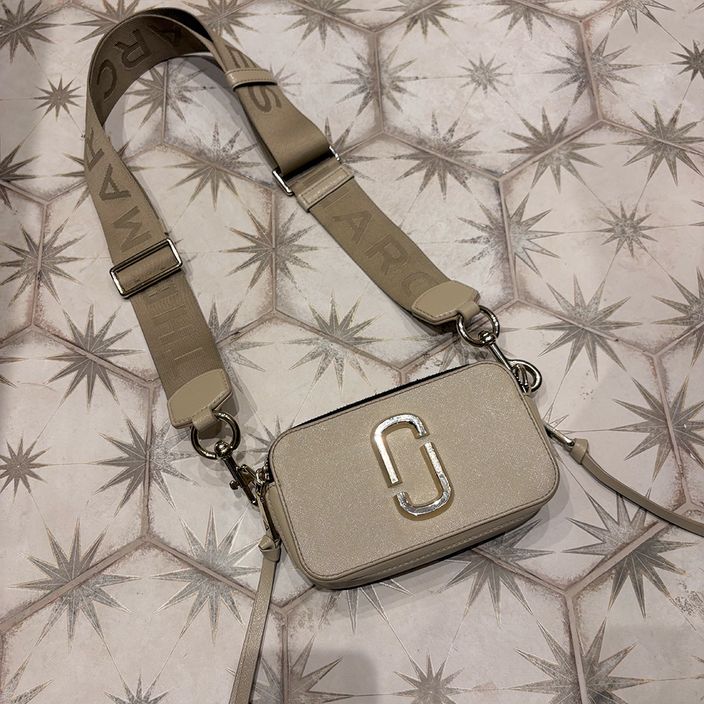 Marc Jacobs The Snapshot Bag Cartera Dorada