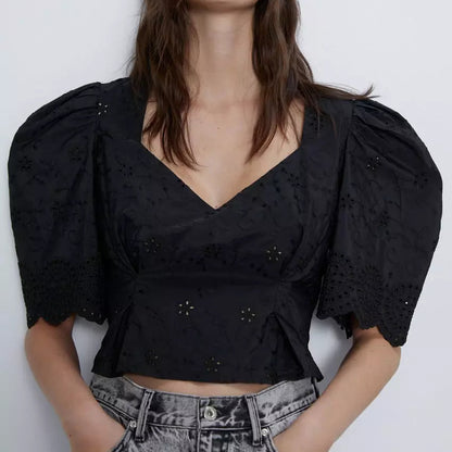 Zara Top Negro con Eyelets