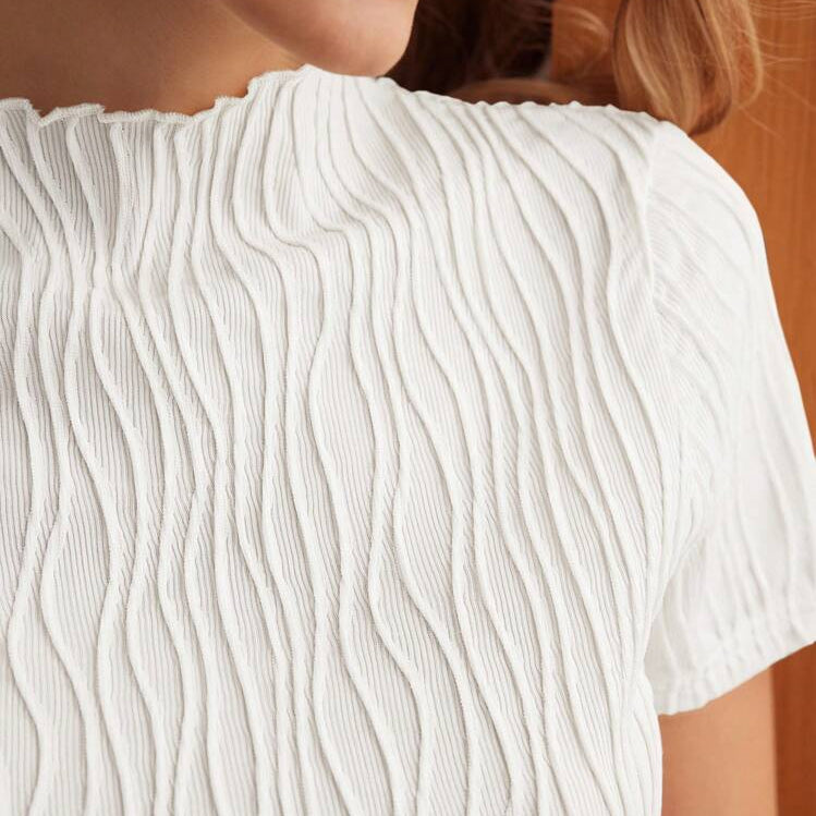 MOTF Blusa Texturizada Beige