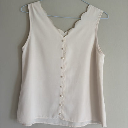 SHEIN Blusa Beige con Perlas