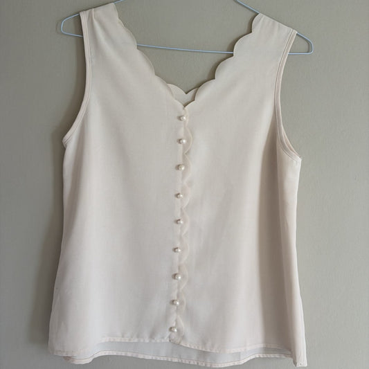 SHEIN Blusa Beige con Perlas