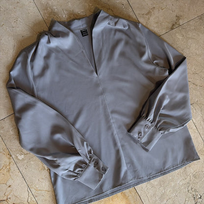 SHEIN Blusa Gris Satín