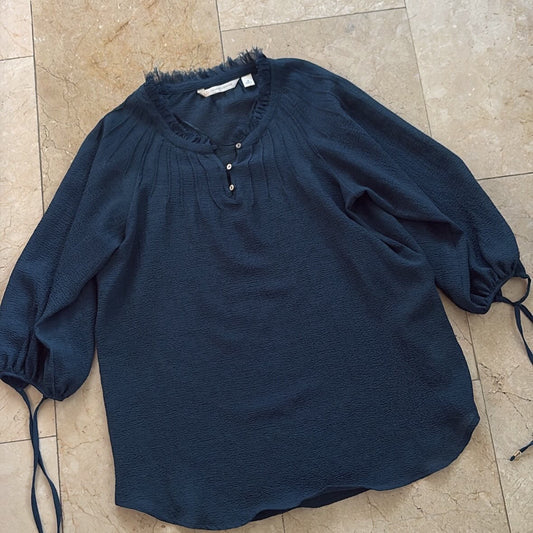 Lauren Conrad Blusa