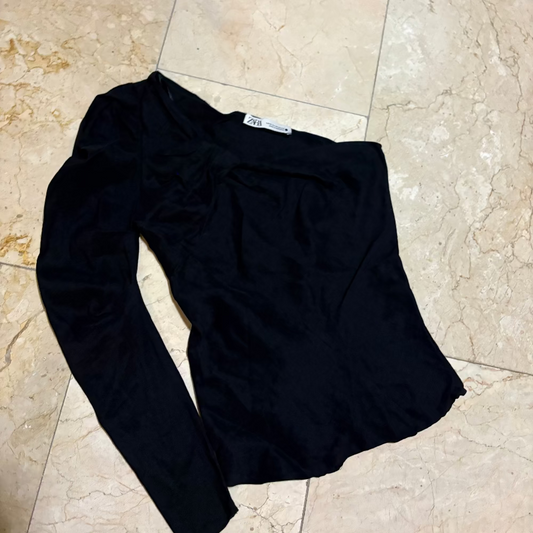 Zara Top Negro