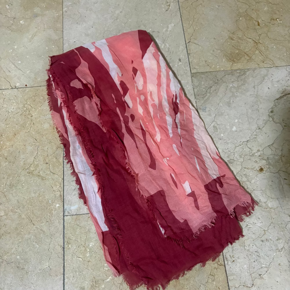 Banana Republic Pañoleta Rosa