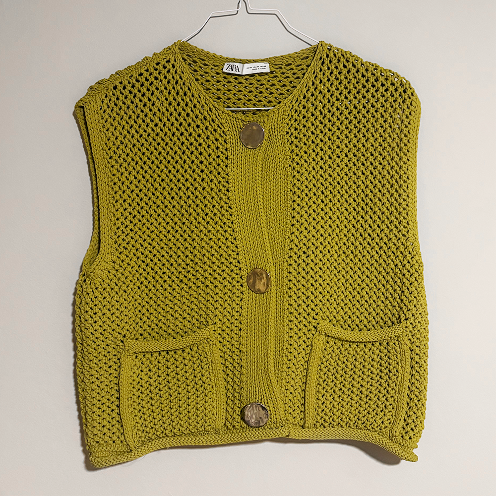 Zara Vest Oliva