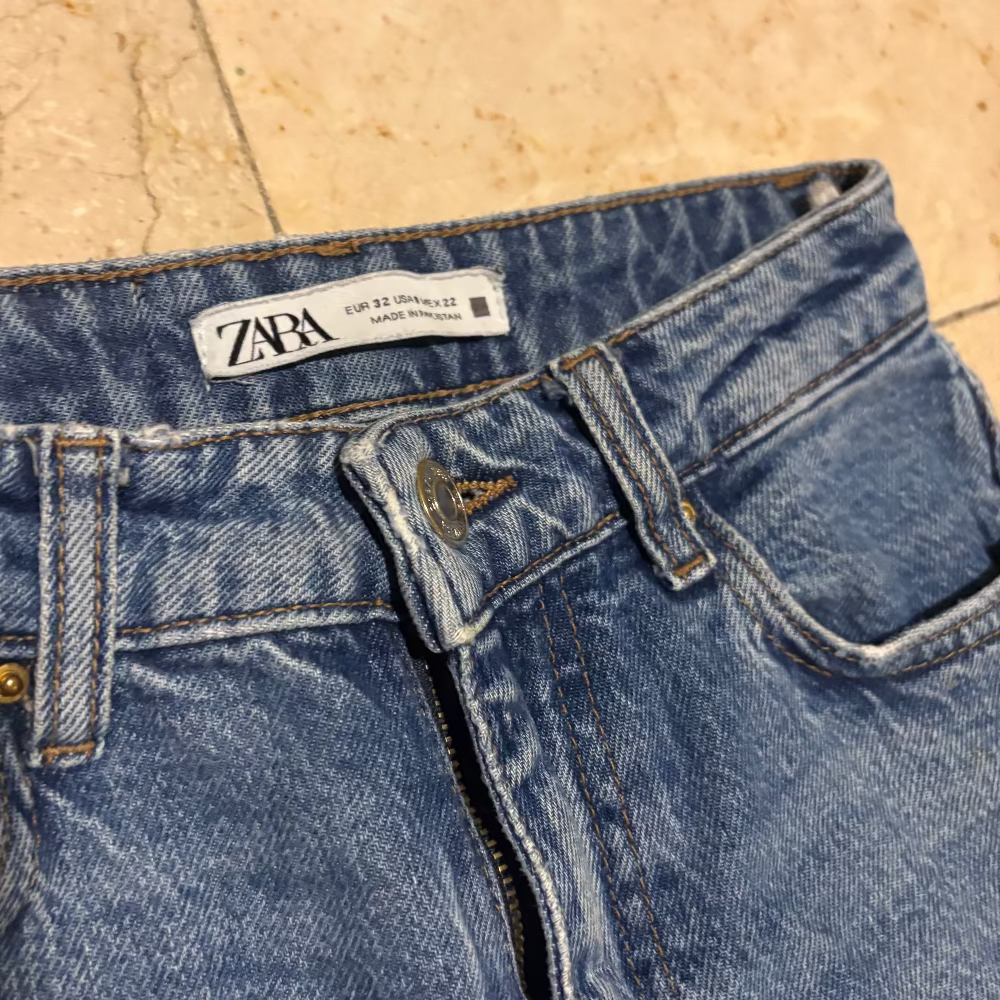 Zara Mom Jean