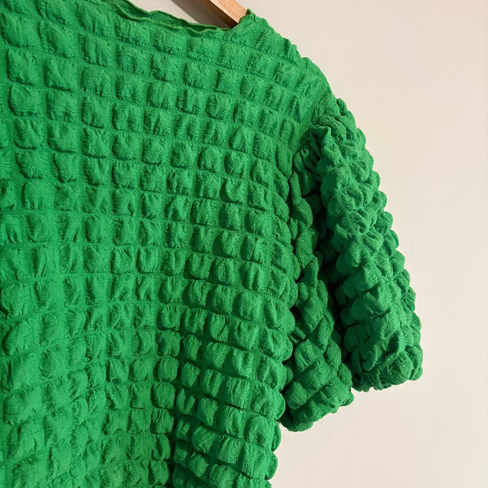 Anthropologie Blusa Texturizada Verde