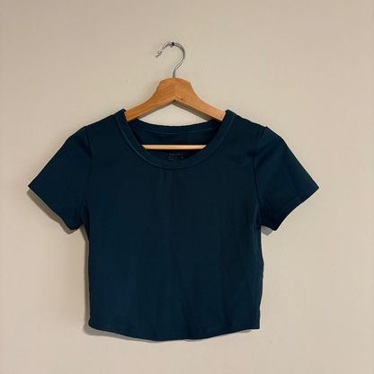 Nike One Fitted Women's Dri-FIT Short-Sleeve Cropped Top