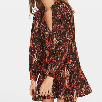 Stradivarius Vestido Paisley