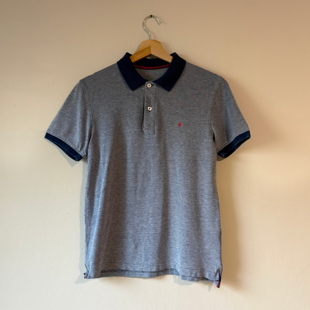 Carolina Herrera Polo Gris (M)