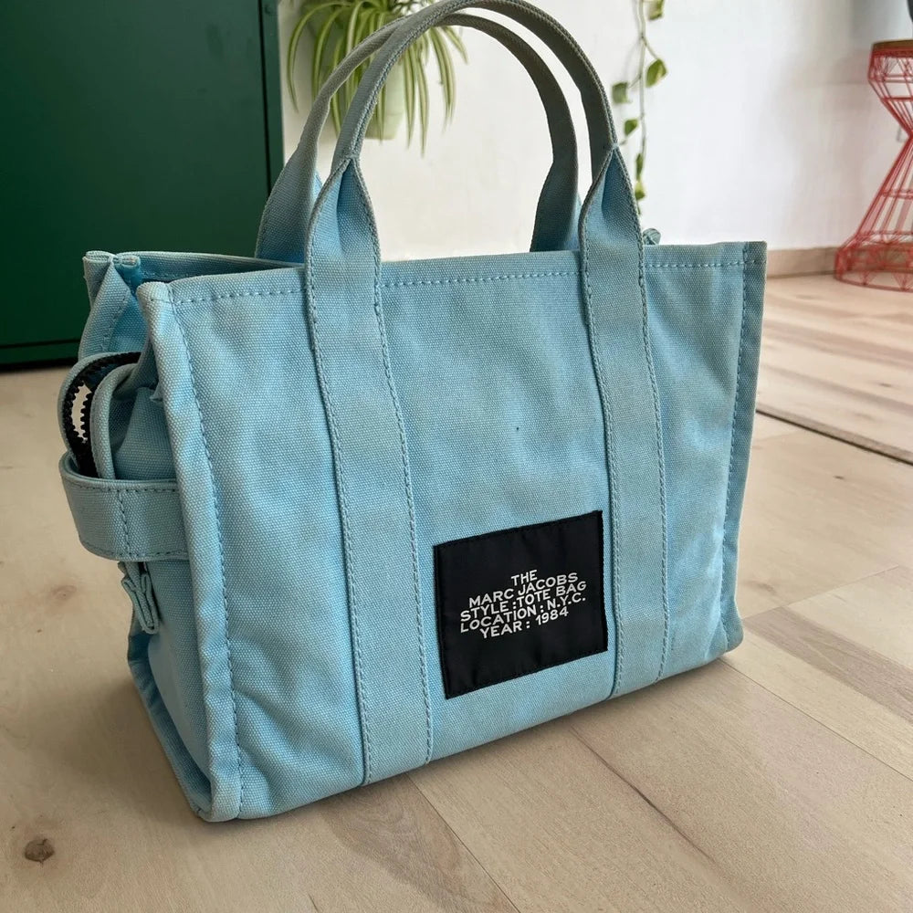 Marc Jacobs x Magda Archer Limited Edition Tote Bag Azul
