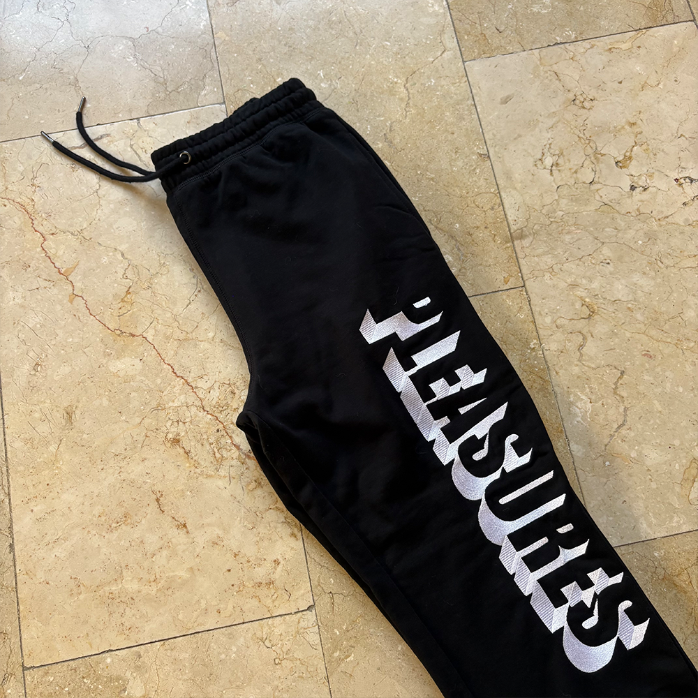 Pleasures Harvard Embroidered Sweatpant (S)