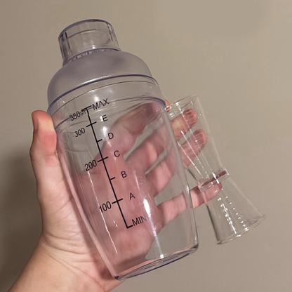 Coctelera de Plástico con Medidor