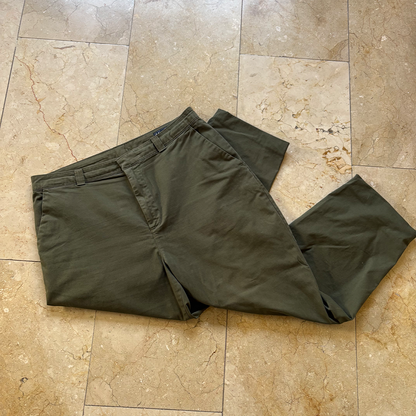 Gap Mid Rise Twill Barrel Pants (14)